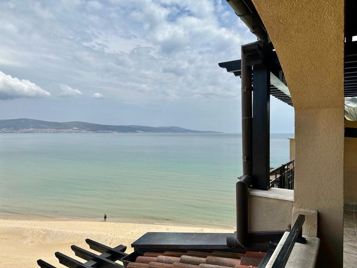 Oazis Vip Club Aparthotel Slăntjev Brjag Exteriör bild
