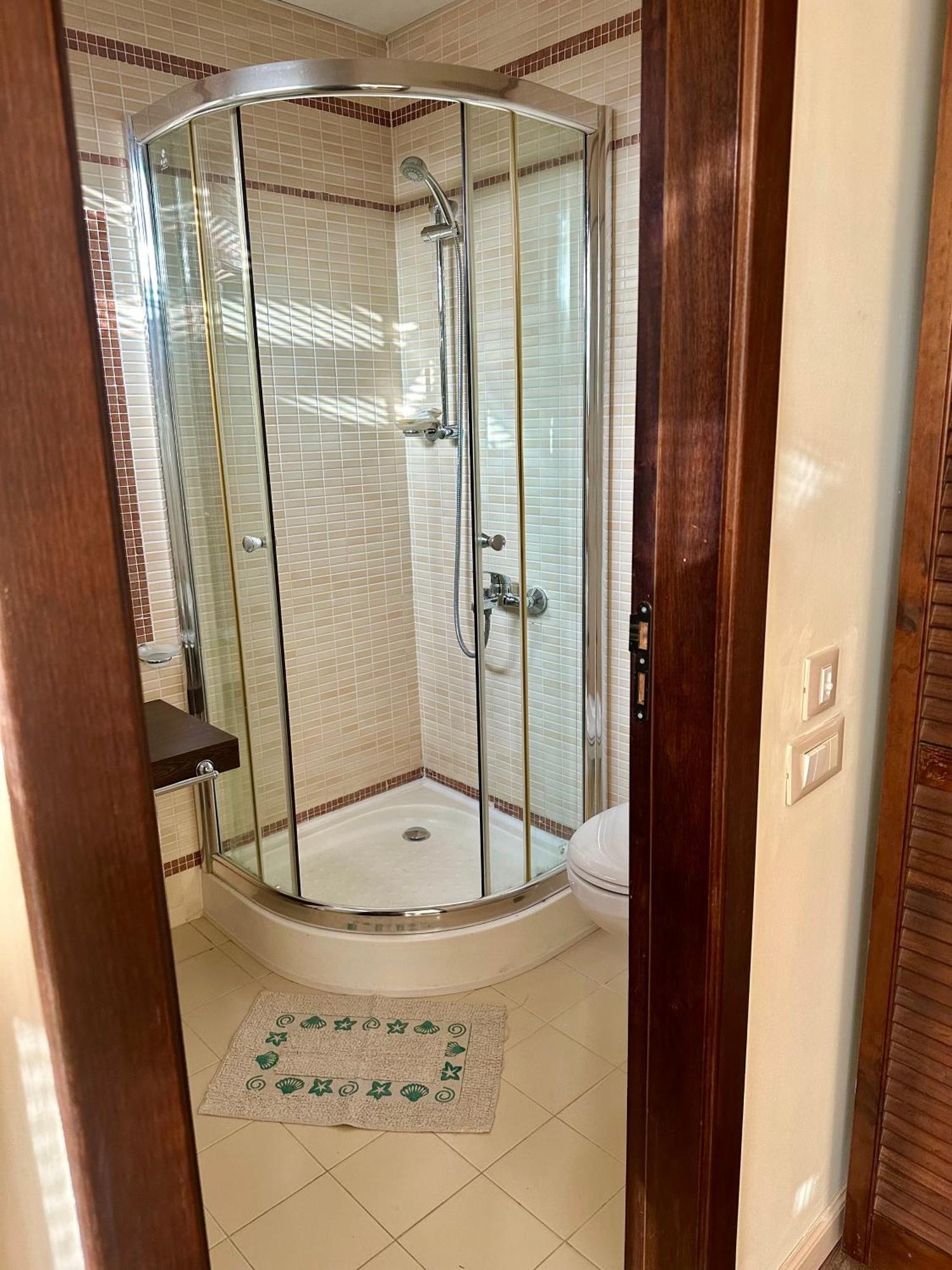 Oazis Vip Club Aparthotel Slăntjev Brjag Exteriör bild